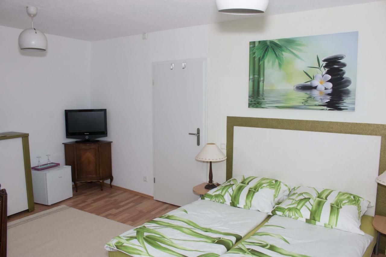 Zum Adler Apartment